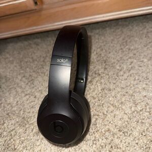 Beats by Dre Solo3 Wireless On-Ear Headphones - Black